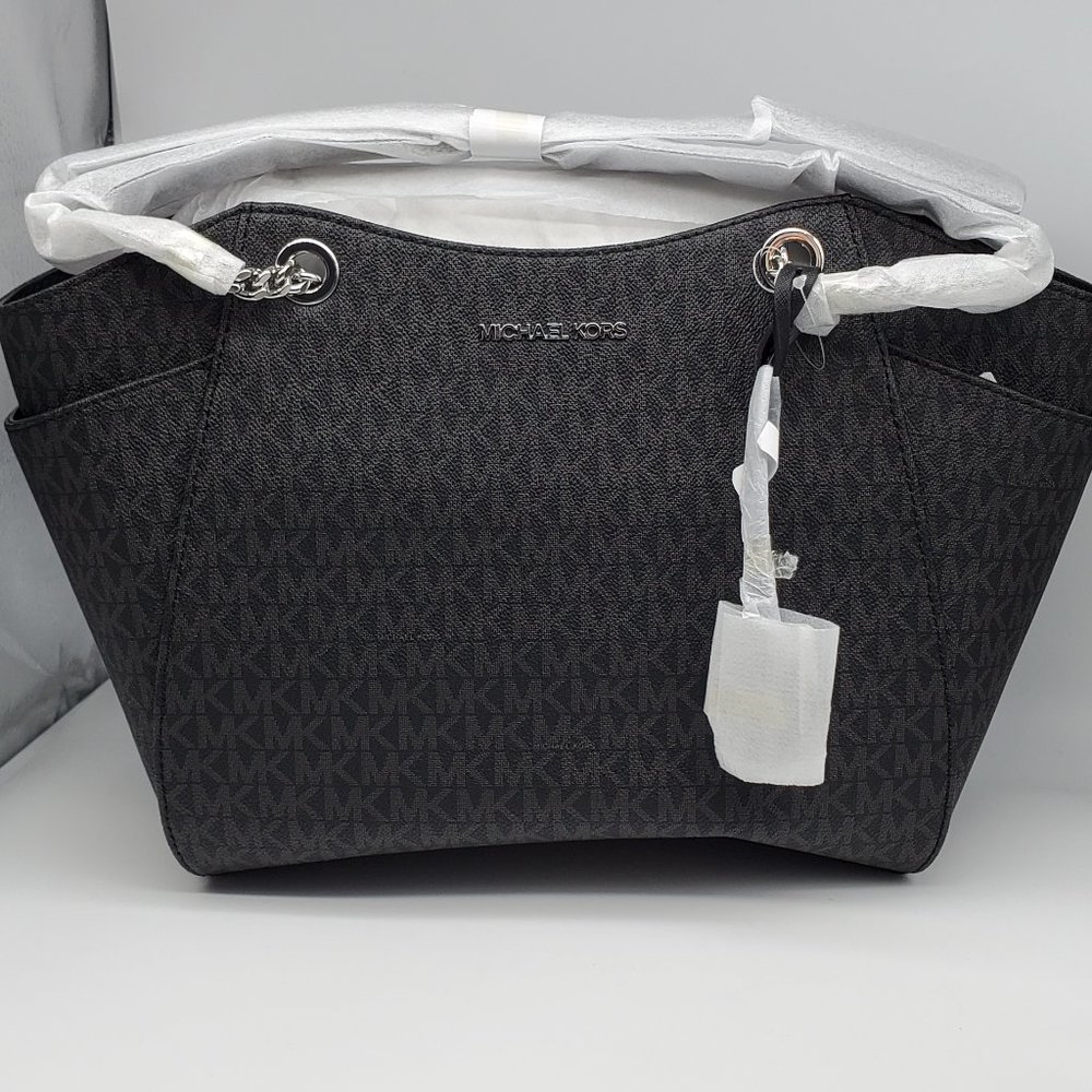 Michael Kors Jet Set Large Chain Shoulder Tote